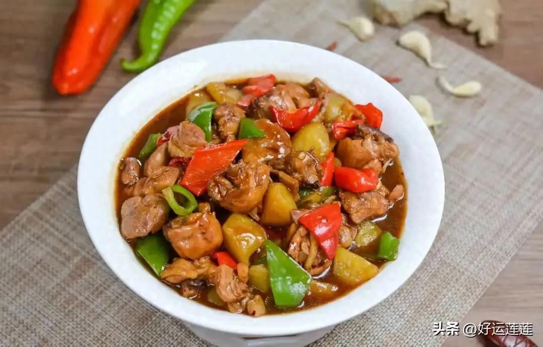 杨铭宇黄焖鸡风波：食品安全风波背后的品牌沉浮(图1)