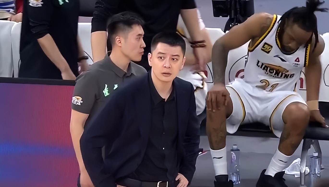 辽宁击败上海，三人受伤，这场比赛没有赢家，付出代价太大了(图3)