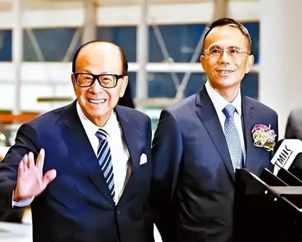来求情？敏感时刻李嘉诚次子现身北京，胆大、叛逆，号称小超人(图3)