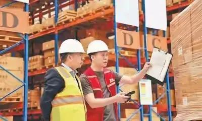 来求情？敏感时刻李嘉诚次子现身北京，胆大、叛逆，号称小超人(图7)