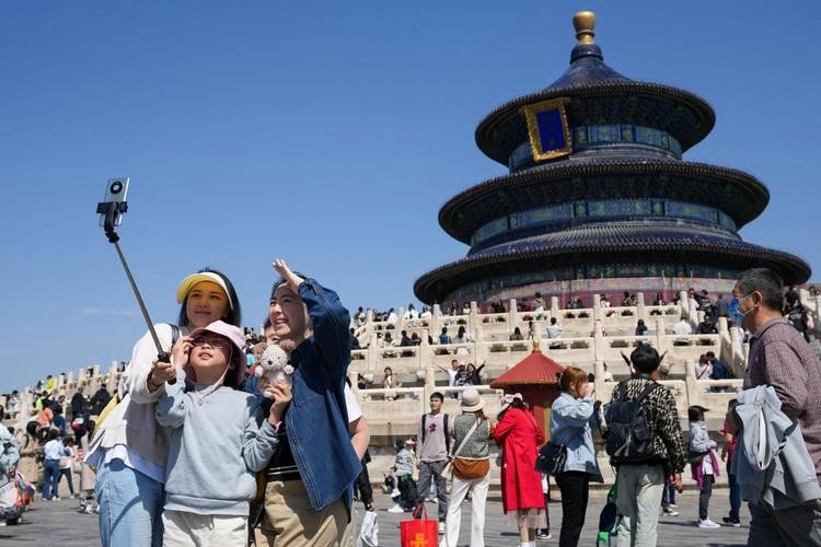 五一热门旅游城市排名：北京209亿垫底，四川235亿第二，榜一是谁(图26)