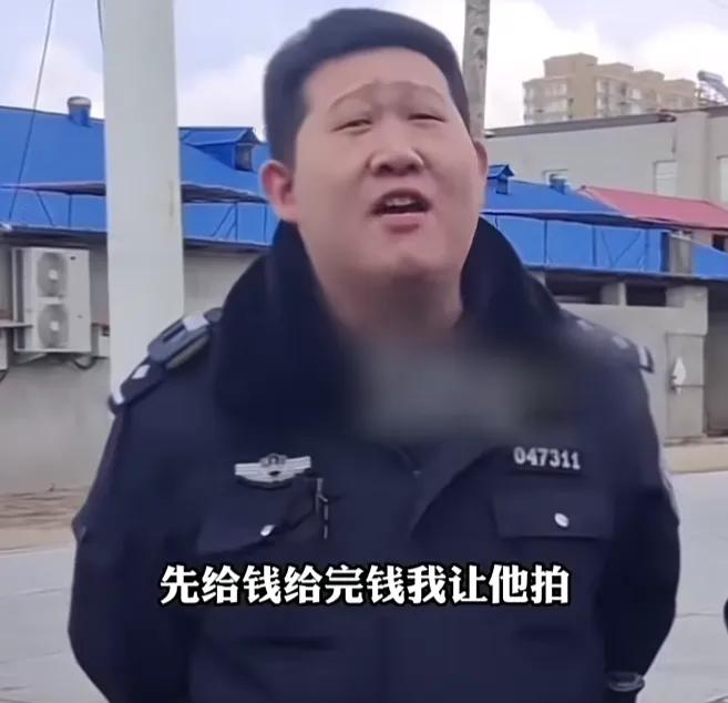 这个警察火了！黑龙江货车司机多拉5吨货，货主拒付，民警怒怼！(图2)