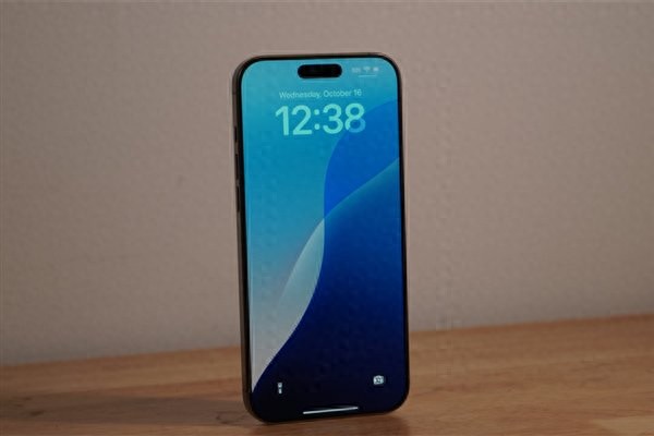 特朗普深信不疑！苹果能在美国制造iPhone 分析师：天方夜谭(图1)