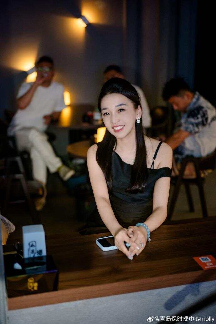 保时捷女销冠又成销冠：半年卖近百台，今年可能打破前两年成绩(图4)