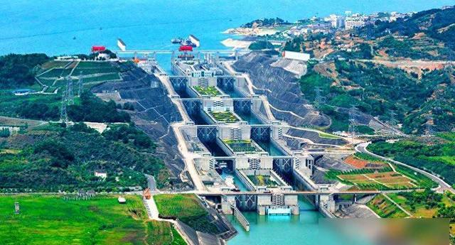 三峡大坝 “账本” 曝光：运行了 20 余年，2500 亿投入如今回本了吗？(图6)