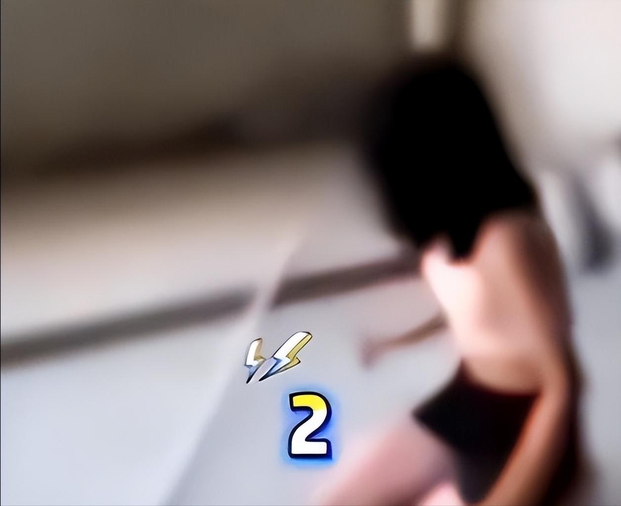 女孩被多人霸凌，掌掴逼下跪，凶手身份被扒，难怪进去多次还嚣张(图14)